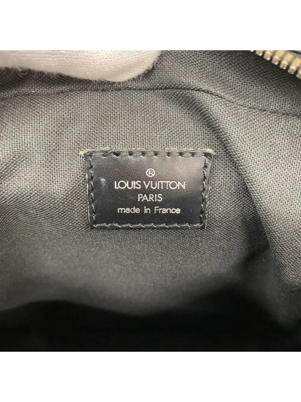 Louis Vuitton Shoulder Bag Taiga Sayan Ardoise
